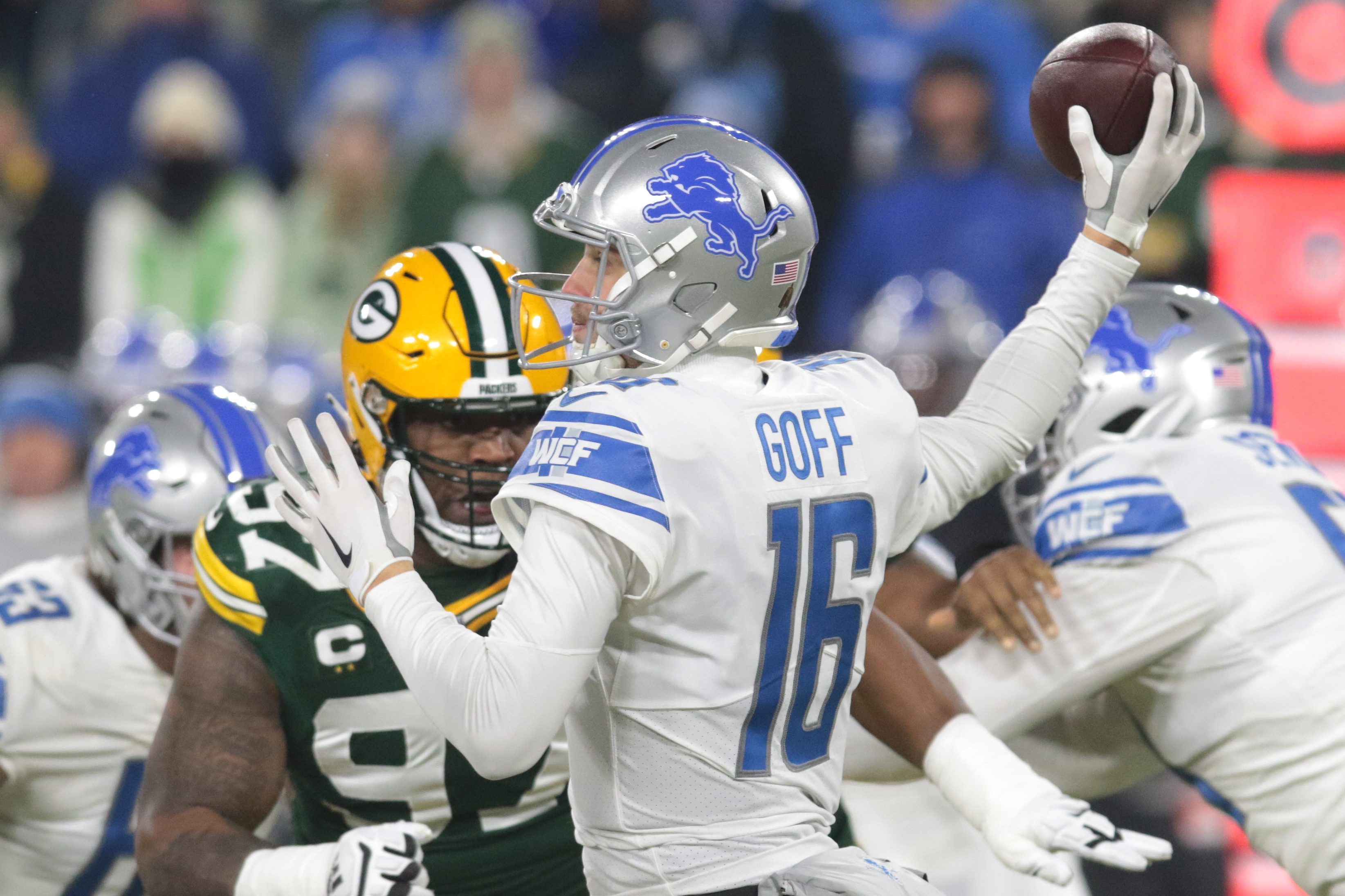 Detroit Lions QB Jared Goff throws a ball at Lambeau Field.
