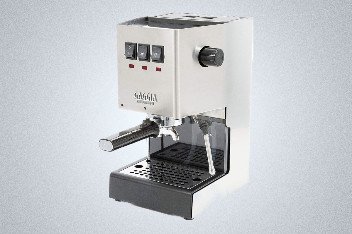 Best for Smaller Spaces: Gaggia Classic