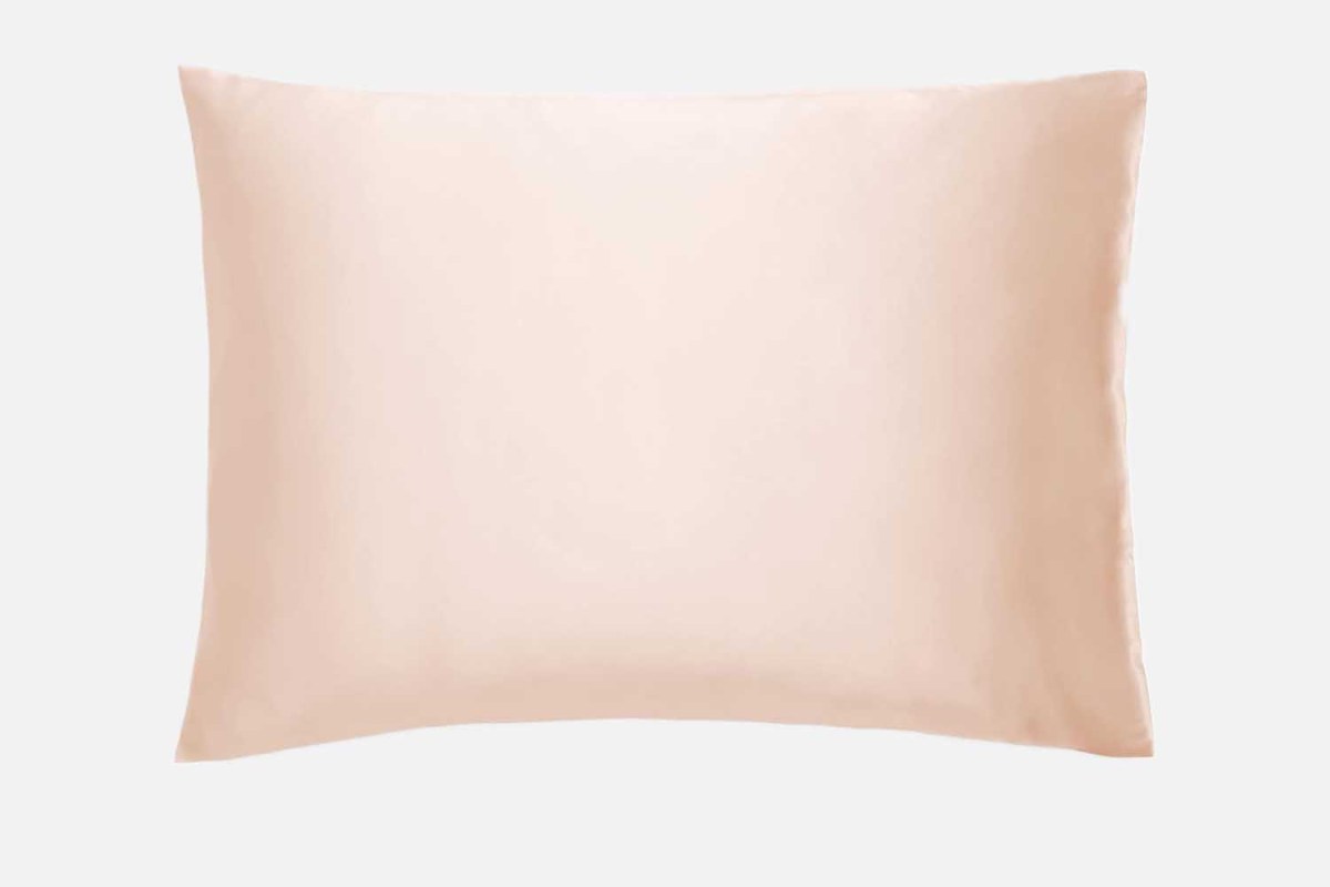 Brooklinen Mulberry Silk Pillowcase