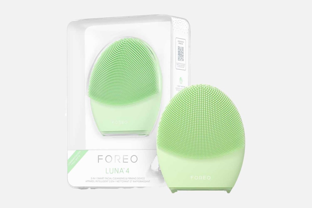 Foreo Luna 3 Facial Cleansing Brush