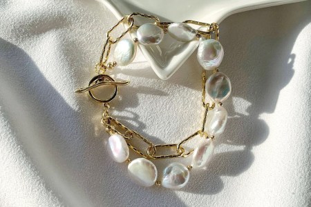 Freshwater Coin-Shaped Baroque Pearl Bracelet
