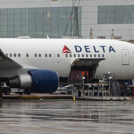 Delta airlines jet