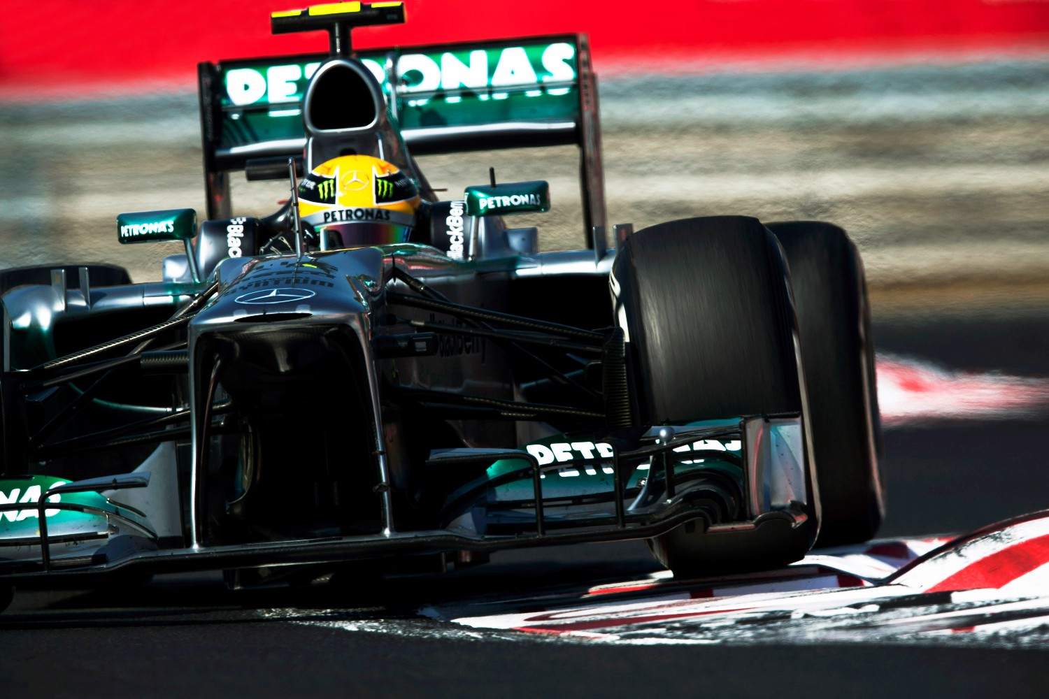Lewis Hamilton F1 Mercedes for Sale At F1 Las Vegas Grand Prix Auction -  Bloomberg