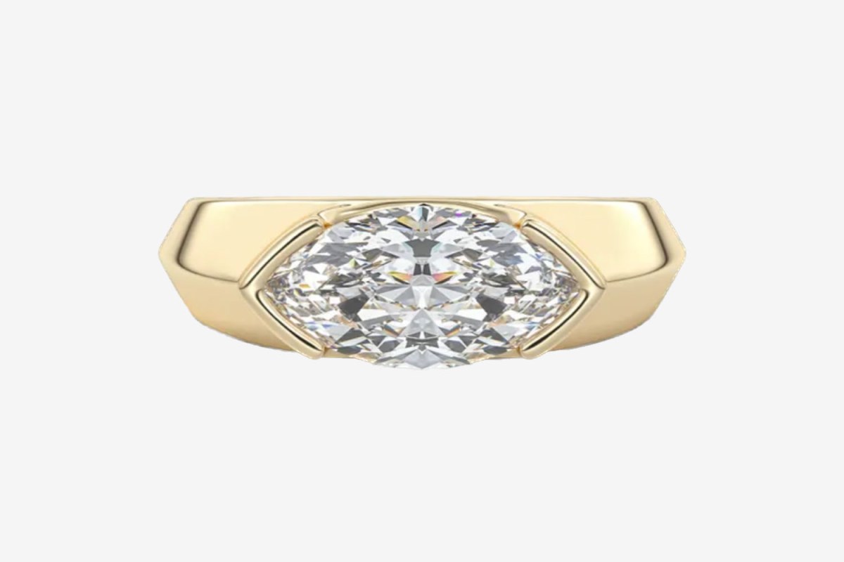 Frank Darling Lunette Marquise Ring
