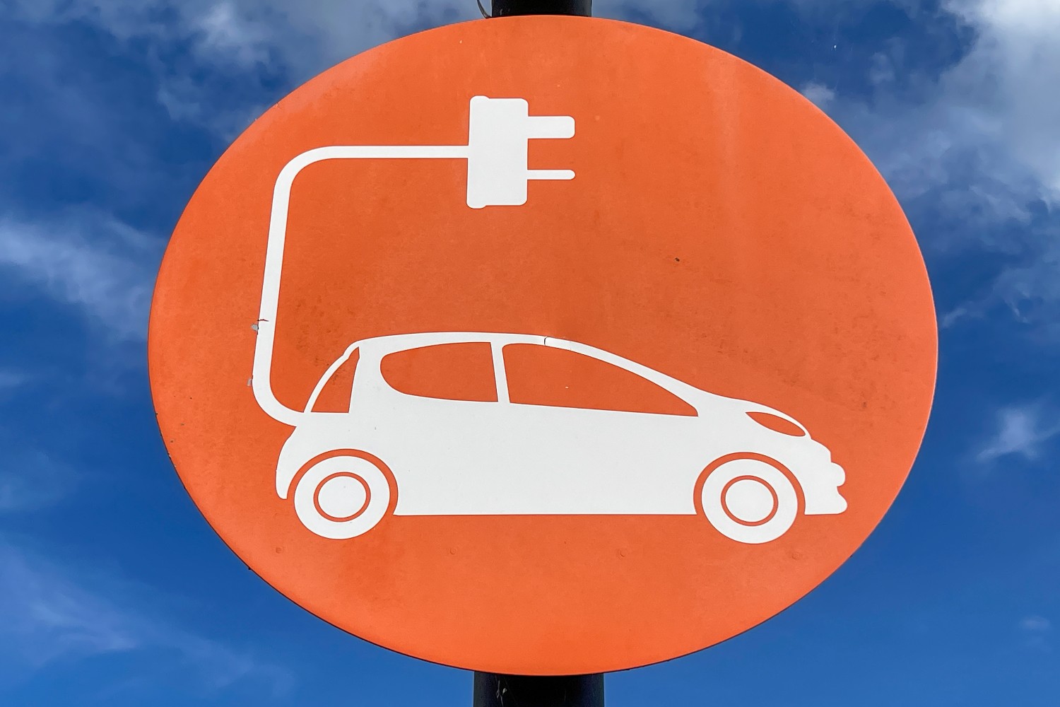 Electric vehicle sign