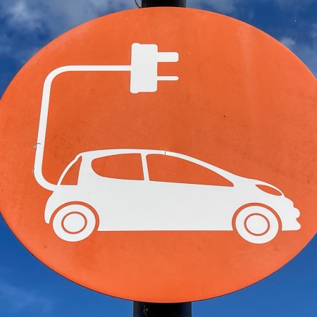Electric vehicle sign