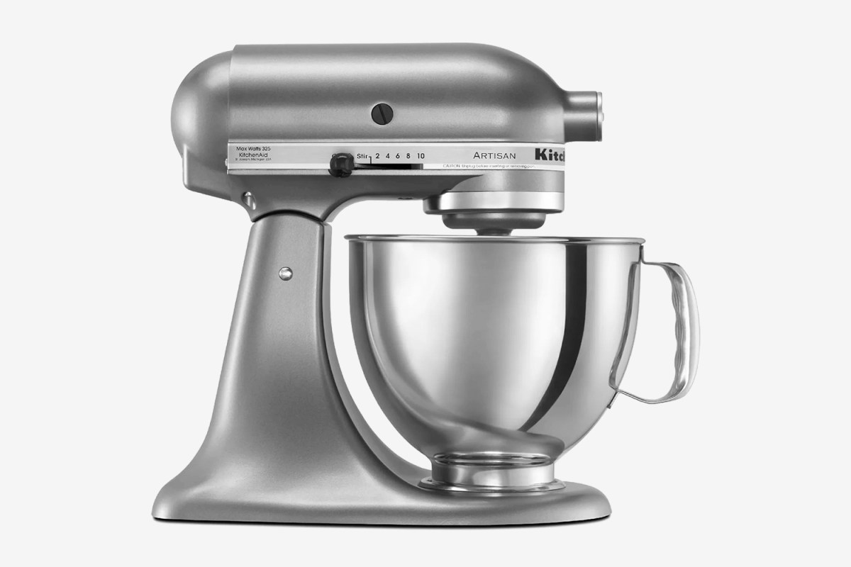 KitchenAid Artisan Stand Mixer, 5 Qt.