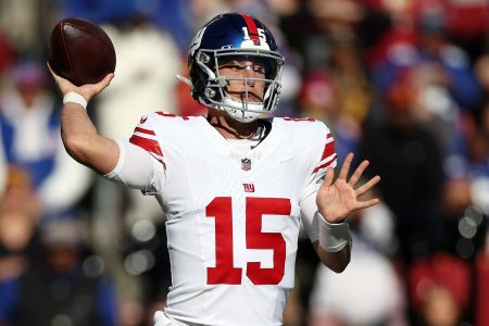 Jake Elliot lines up to kick for the Eagles.