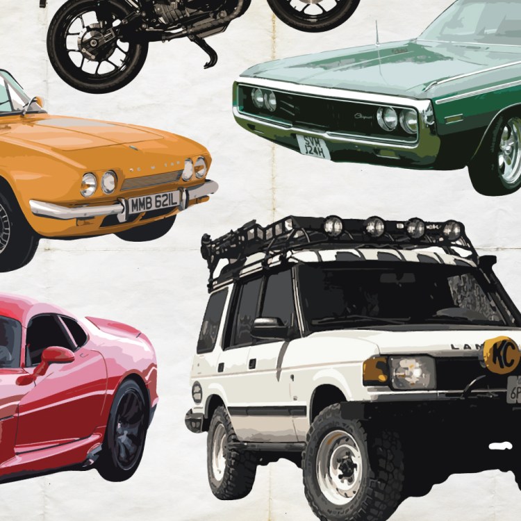 A collage of old cars that people regret selling, including a Land Rover Discovery, Dodge Viper and Reliant Scimitar