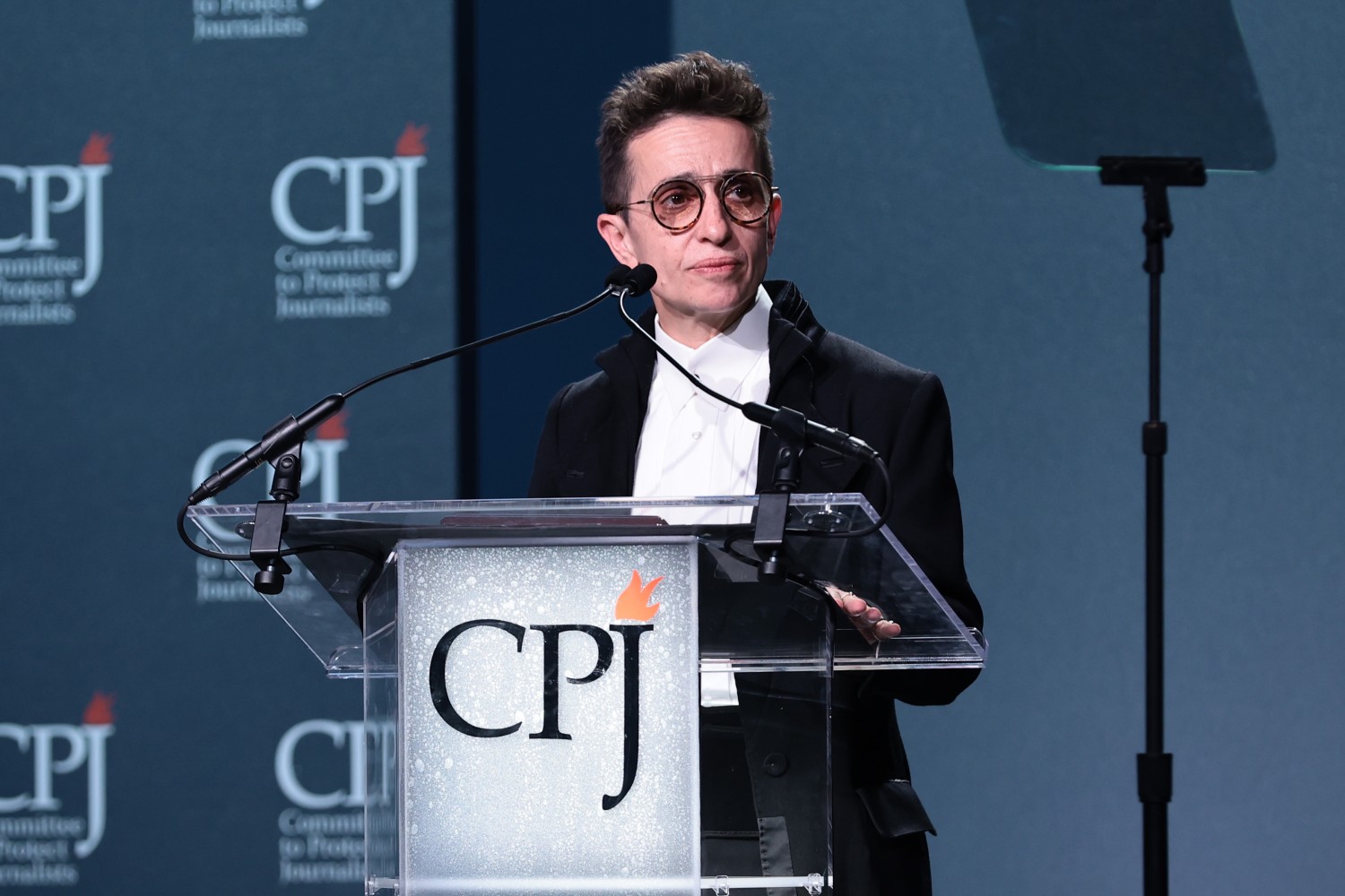 Russia Issues Arrest Warrant for Putin Critic Masha Gessen - InsideHook
