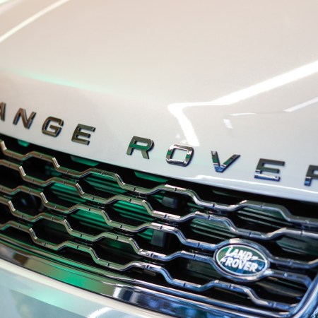 Range Rover hood