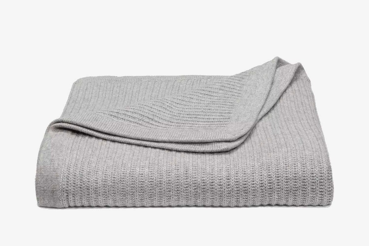 Vince Wool and Cashmere Cardigan-Stitch Throw