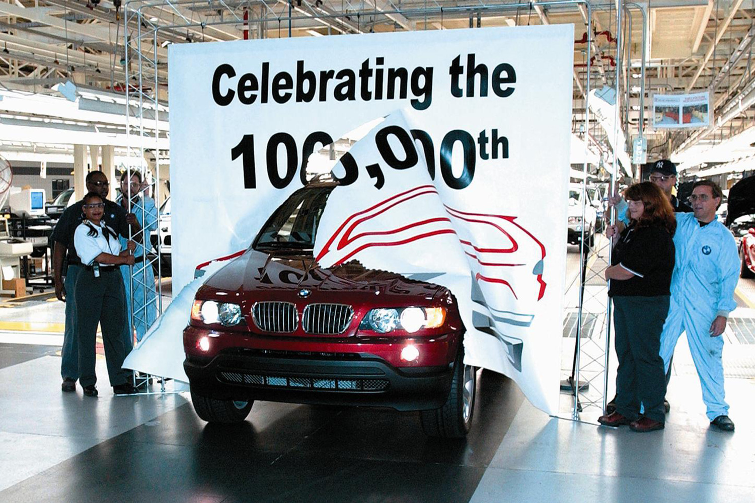 The 100,000th BMW X5 rolls off the line at the BMW Spartanburg factory in South Carolina on August 23, 2001