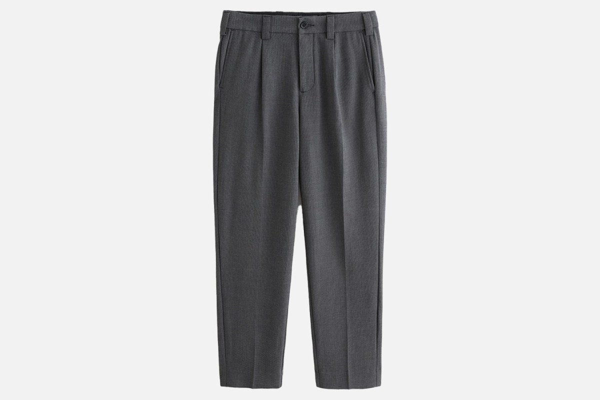 Abercrombie & Fitch Pleated Trouser