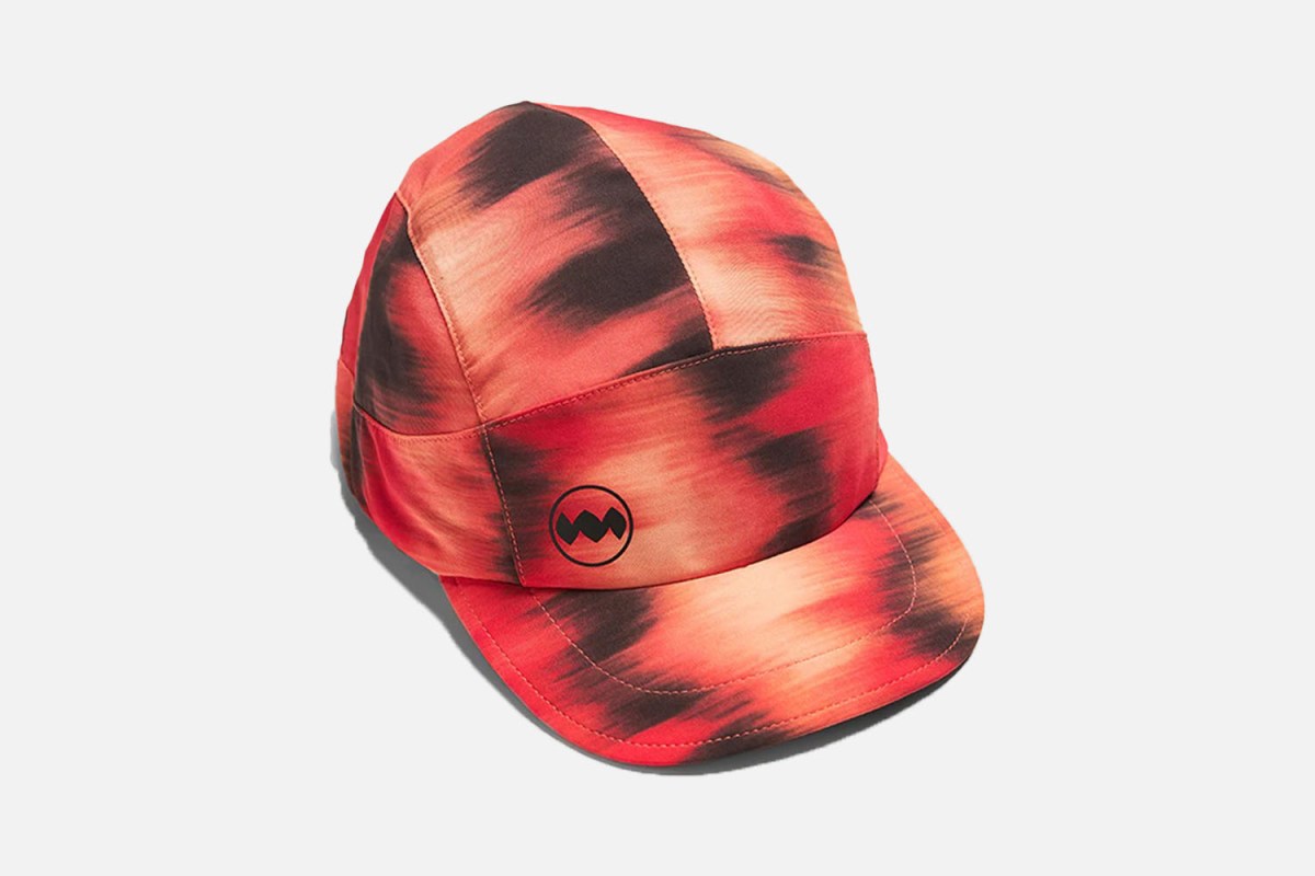 Best Lightweight Hat: Janji AFO Hyperlight Cap