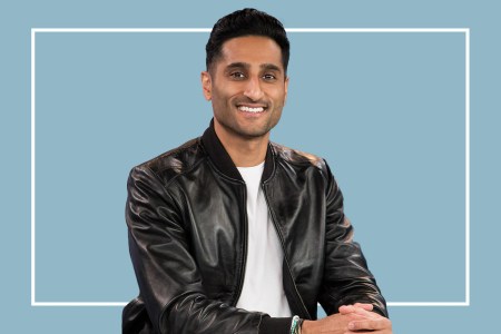 NBA insider Shams Charania appears on FanDuel TV.