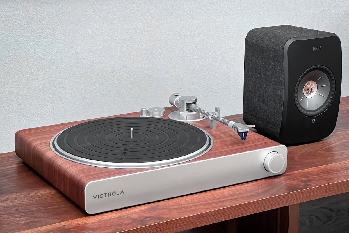 Victrola Stream Sapphire Turntable
