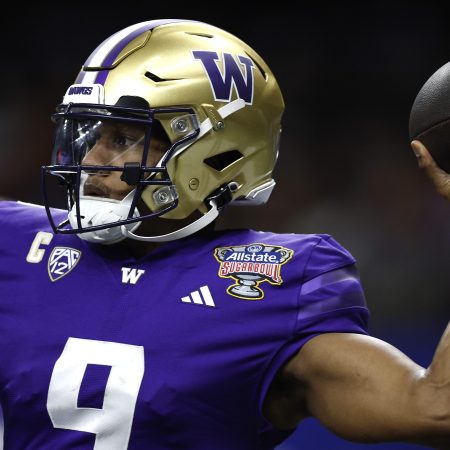 Michael Penix Jr. of the Washington Huskies.