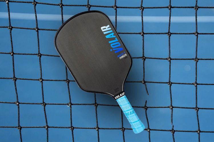 The Volair Mach 1 Forza pickleball paddle. We tested and reviewed the $180 carbon fiber model.