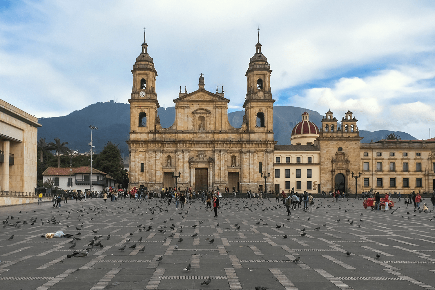 Primatial Cathedral of Bogotá and Capilla del Sagrario in Bolivar Square 