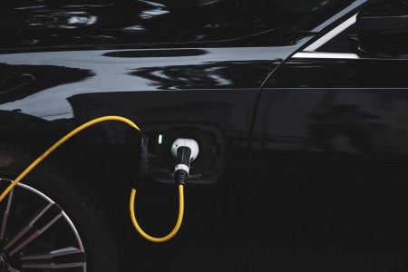 Bidirectional EV Charging May Give Automakers a Financial Boost