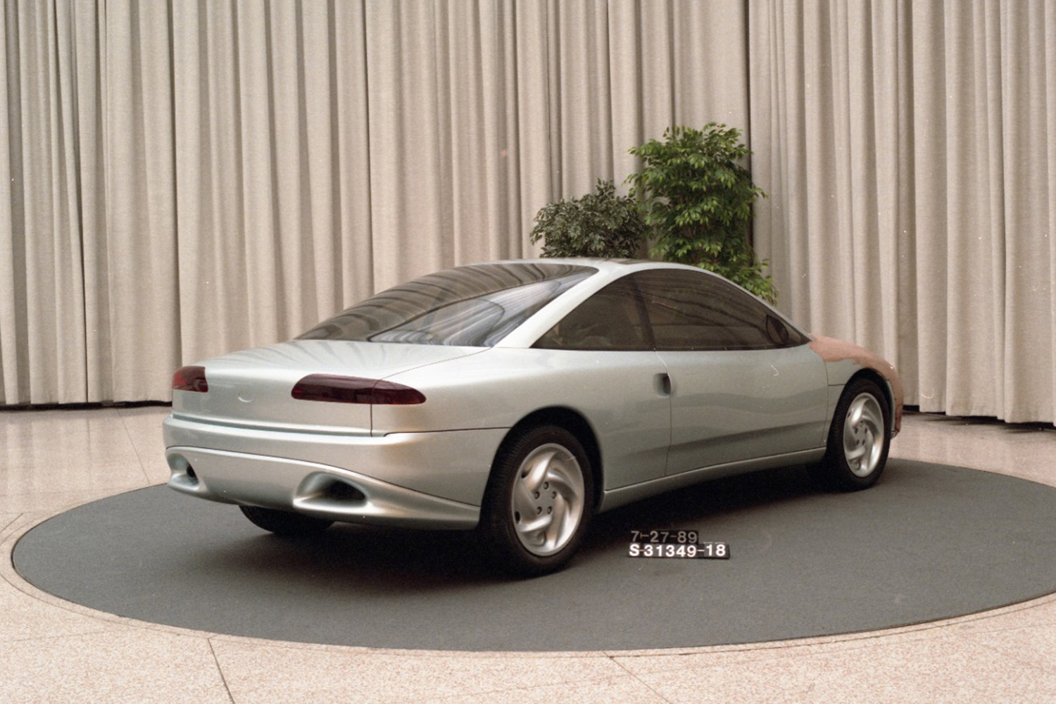 A design concept for the fourth-generation Ford Mustang that the automaker worked on with Mazda. It eventually became the Ford Probe.