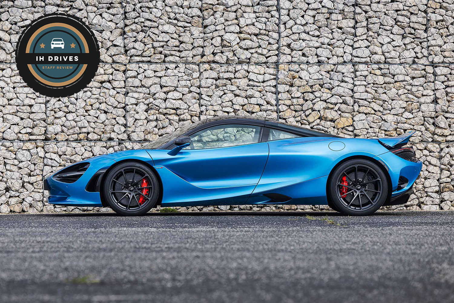 2024 McLaren 750S in blue. We tested and reviewed the new supercar.