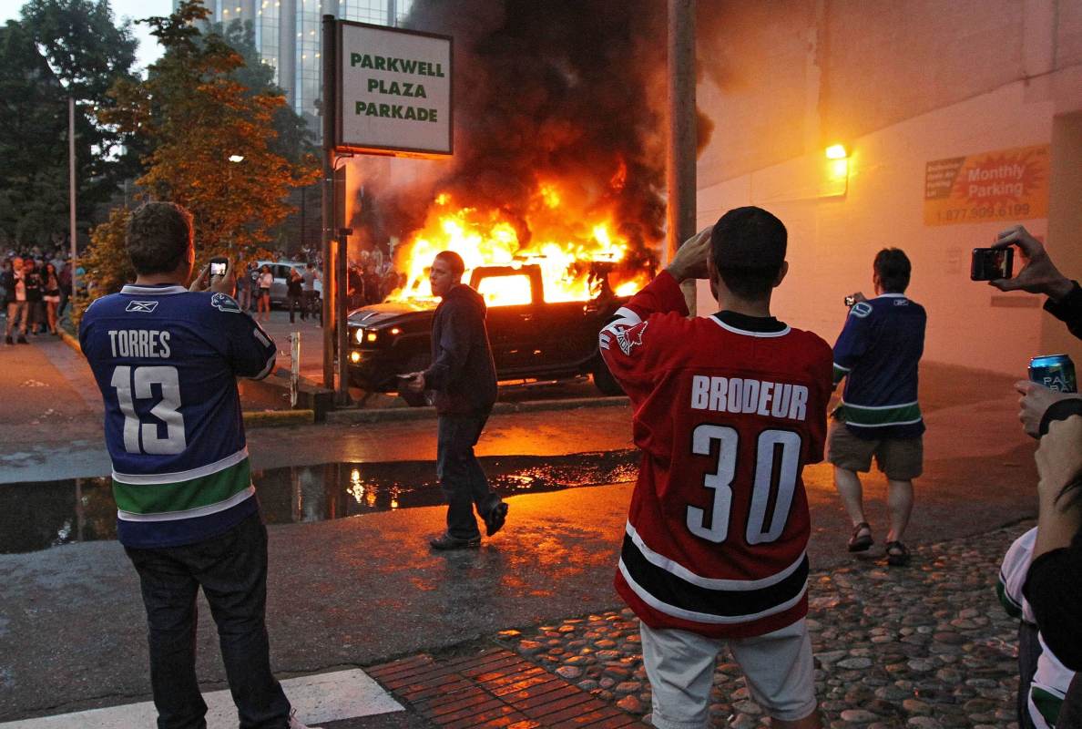 One Night in Vancouver, the Violence Came After the Hockey Game