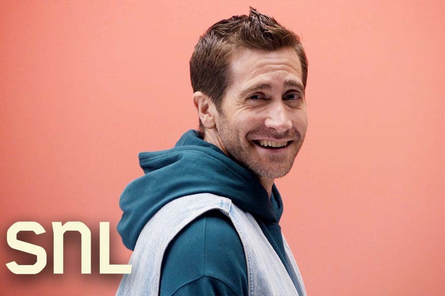 Jake Gyllenhaal and “SNL” Took On the Ethics of Fast Fashion