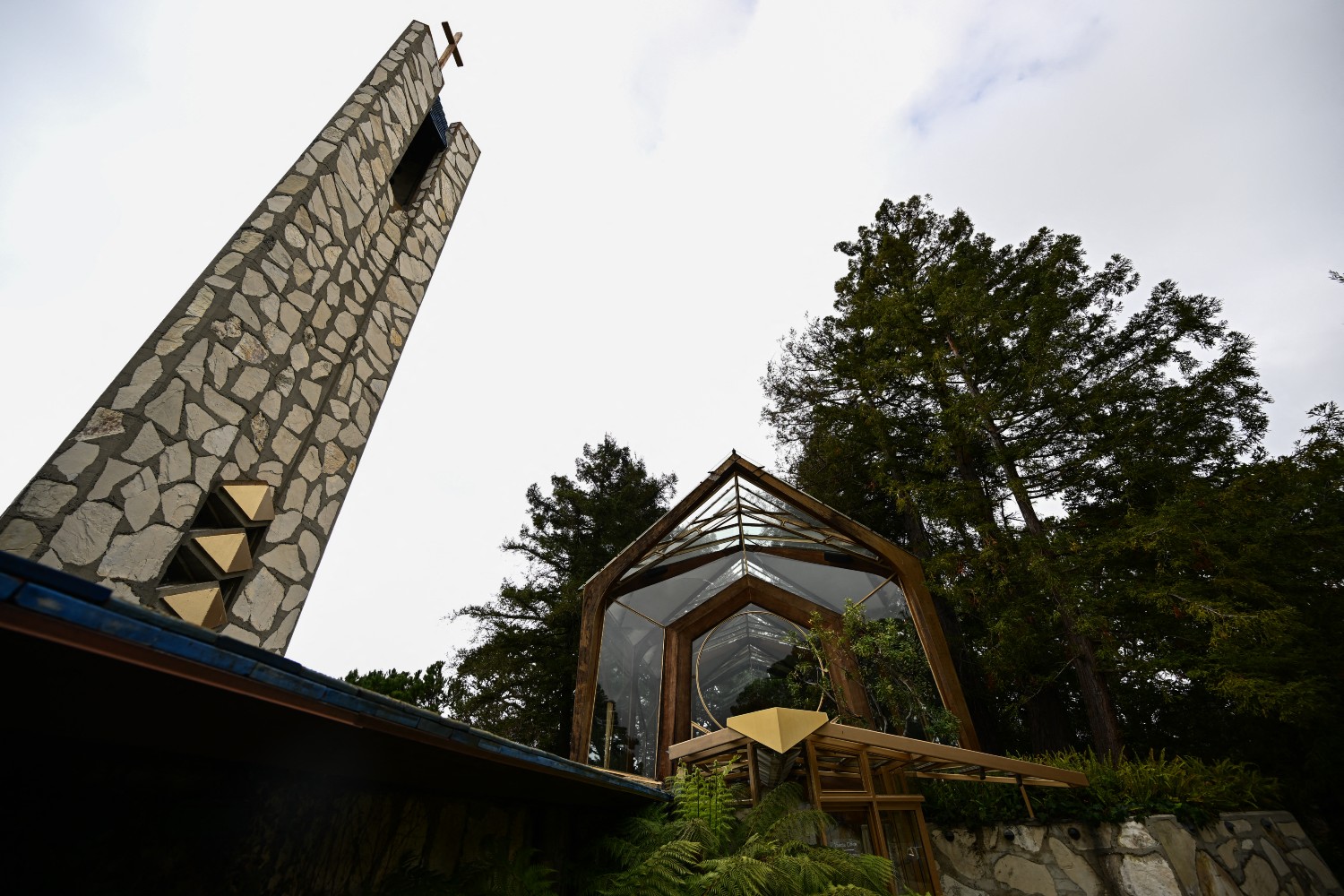 Lloyd Wright’s Wayfarers Chapel Is Being Moved