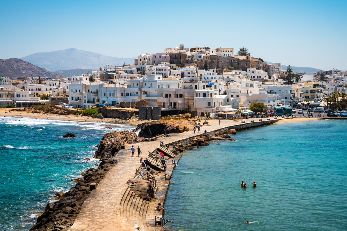 naxos-has-beaches-charming-hilltop-villages-and-delicious-food