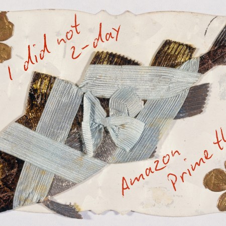 Need a Last-Minute Gift for Her? Here’s What You Can Still Get in Time.