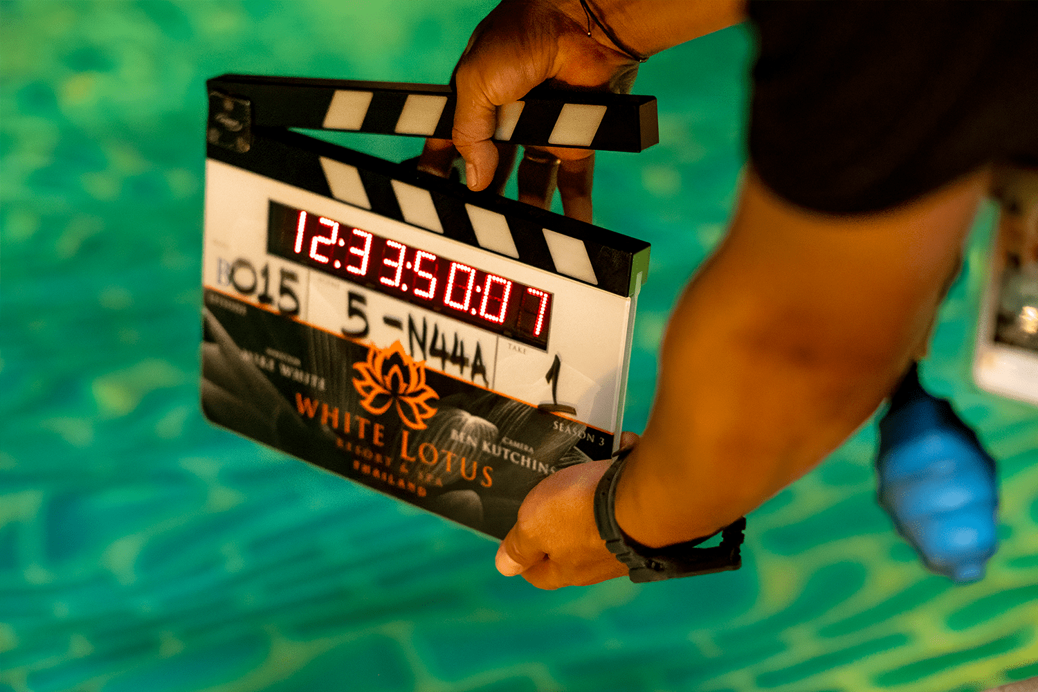 Live like the Ratliffs, minus the incest and constant threat of murder!