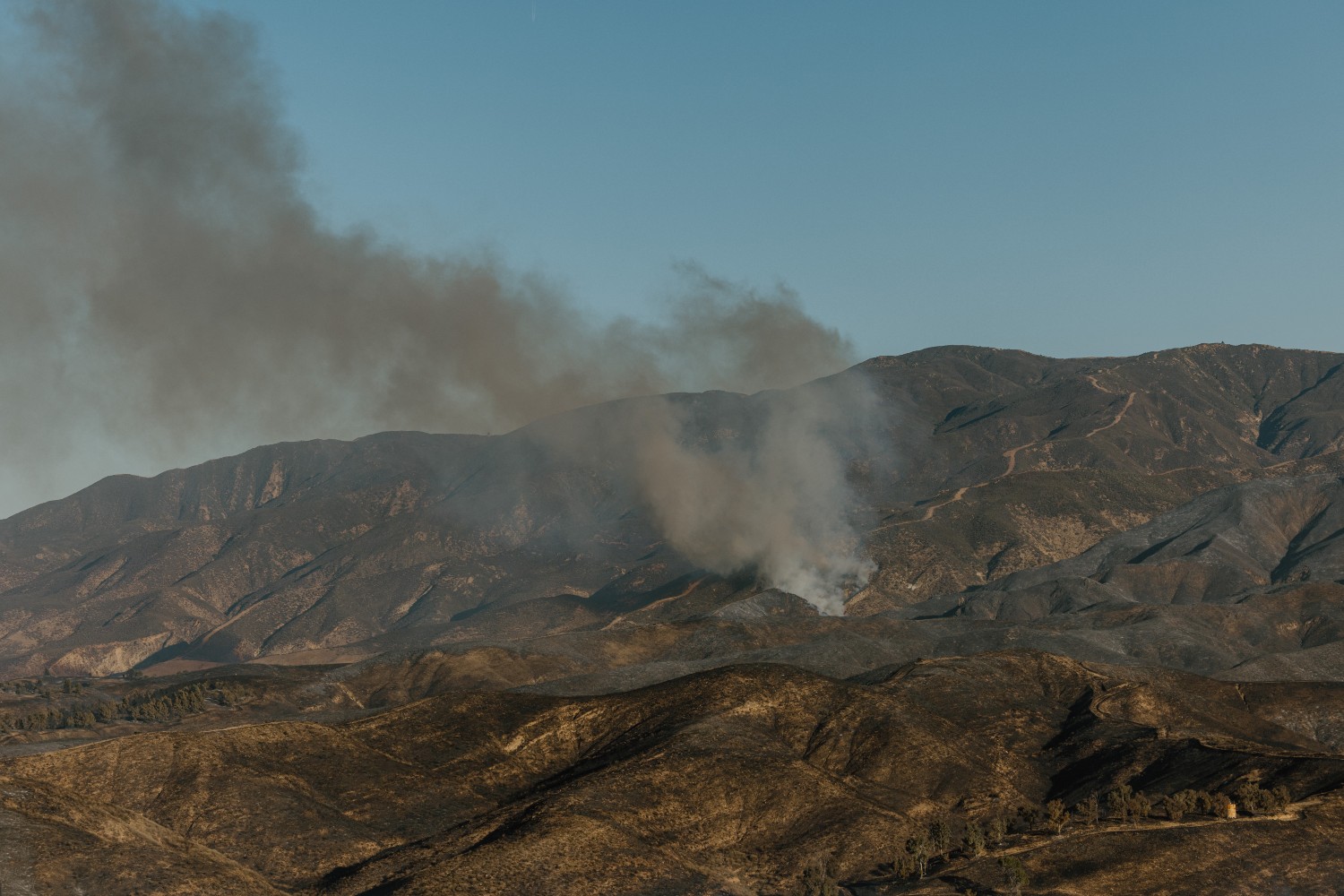 Wildfires in Angeles National Forest