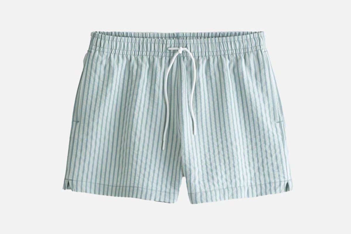 Abercrombie & Fitch Pull-On Seersucker Swim Trunk