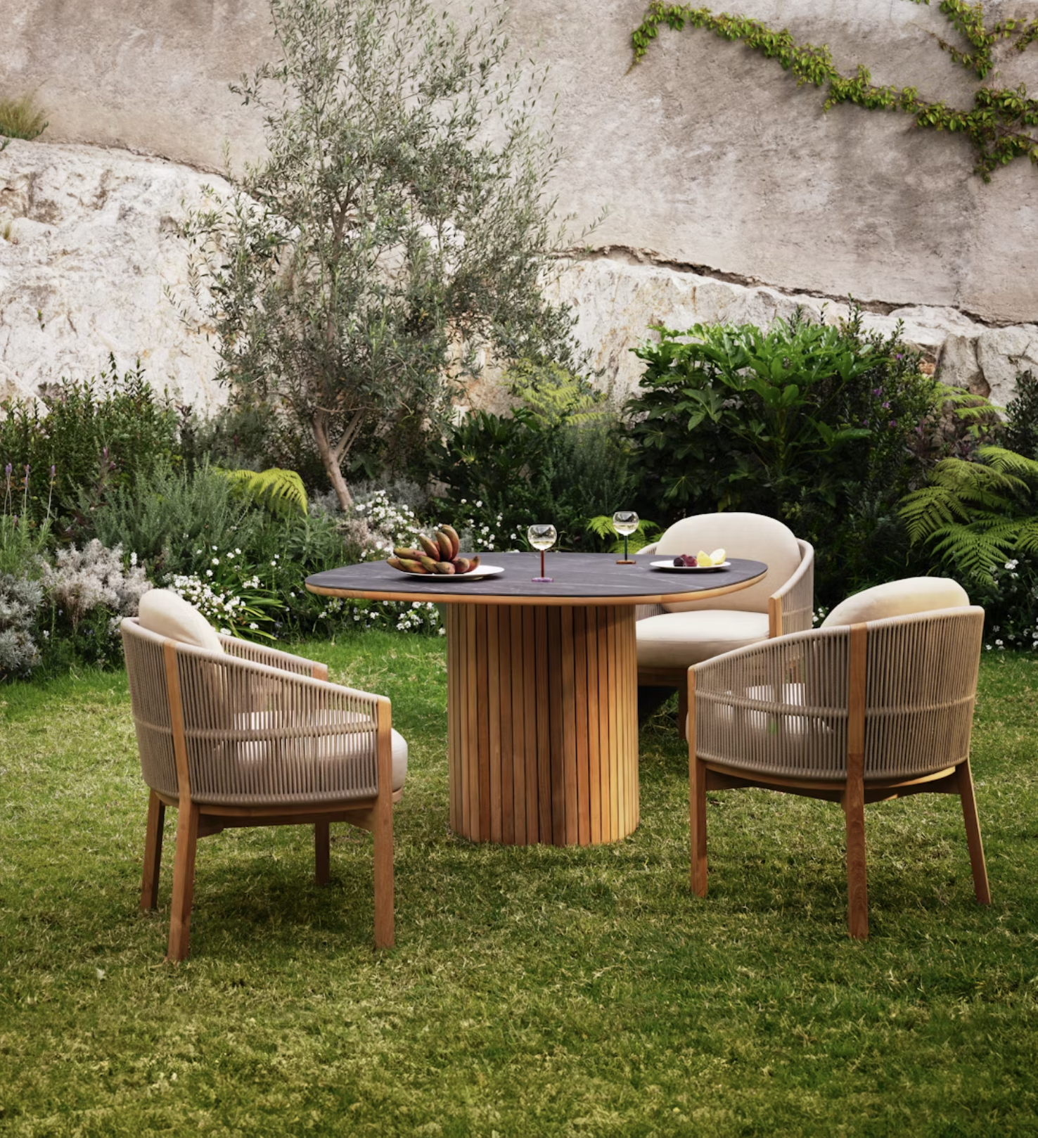 Softlands Dining Set