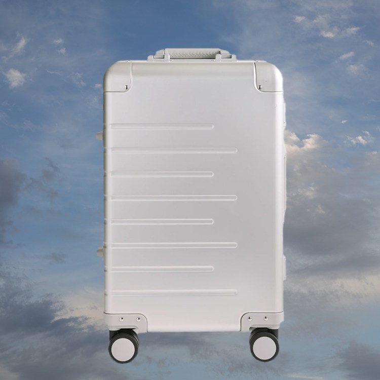 Is the Quince Aluminum Carry-On Really as Good as a Rimowa?