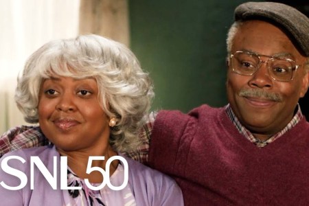 Caitlin Clark Made a Surprise Appearance on This Week's "SNL" - InsideHook