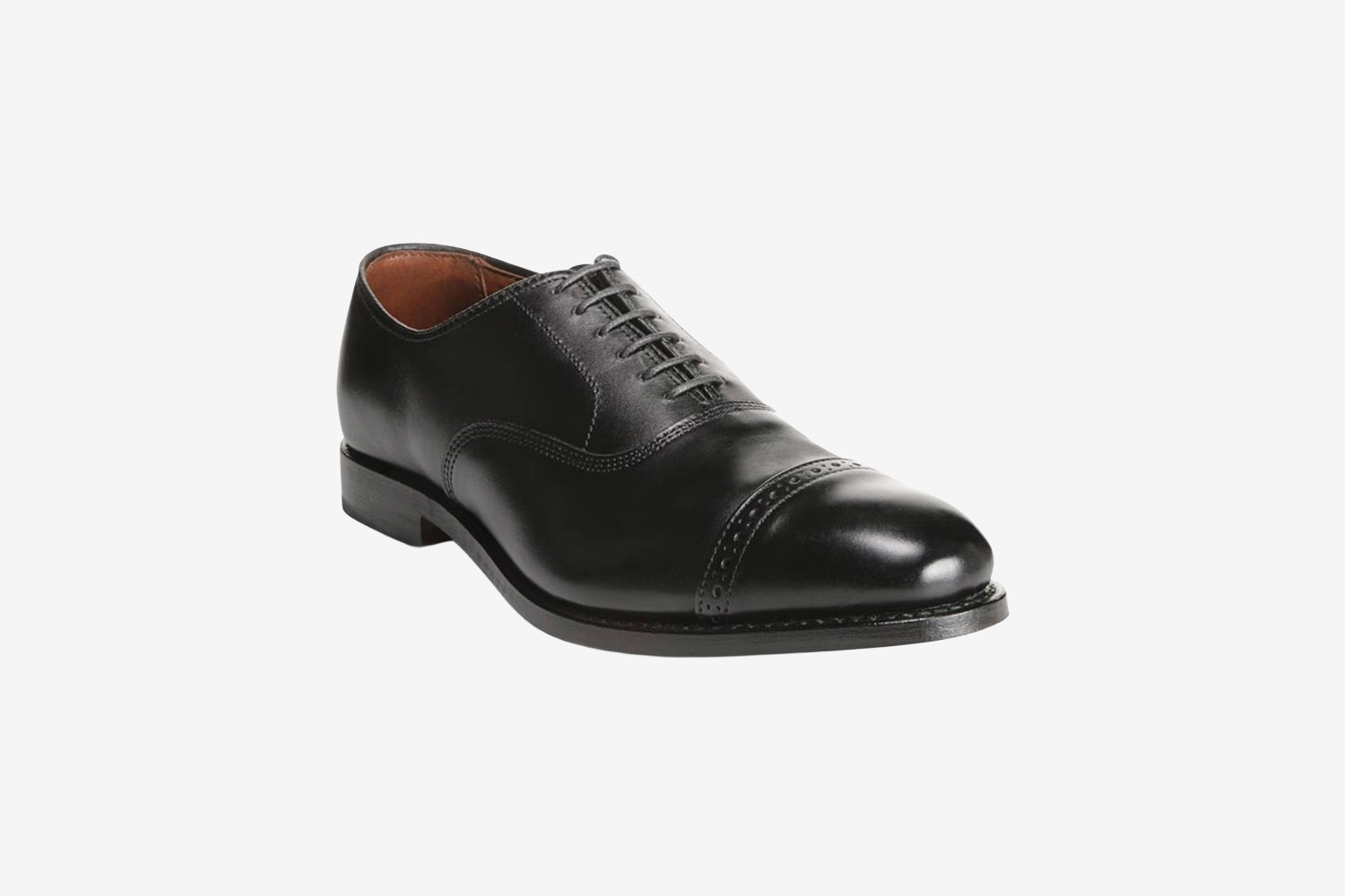 Allen Edmonds Fifth Avenue Cap-toe Oxford