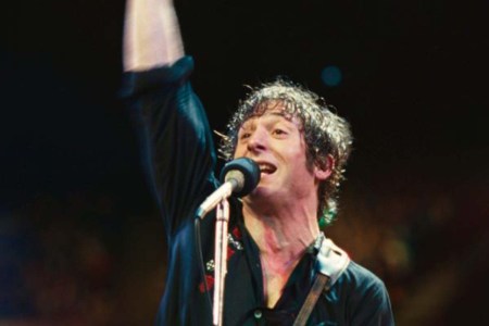 Jeremy Allen White's Bruce Springsteen Movie Looks Great - InsideHook