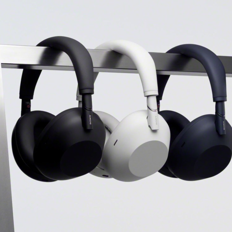 Sony WH-1000XM6 Headphones