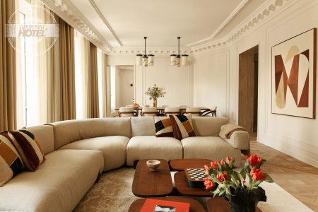 One of the living rooms at Highstay Paris