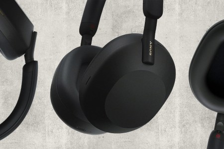 Sony WH-1000XM noise-canceling headphones, which are currently on sale at Amazon