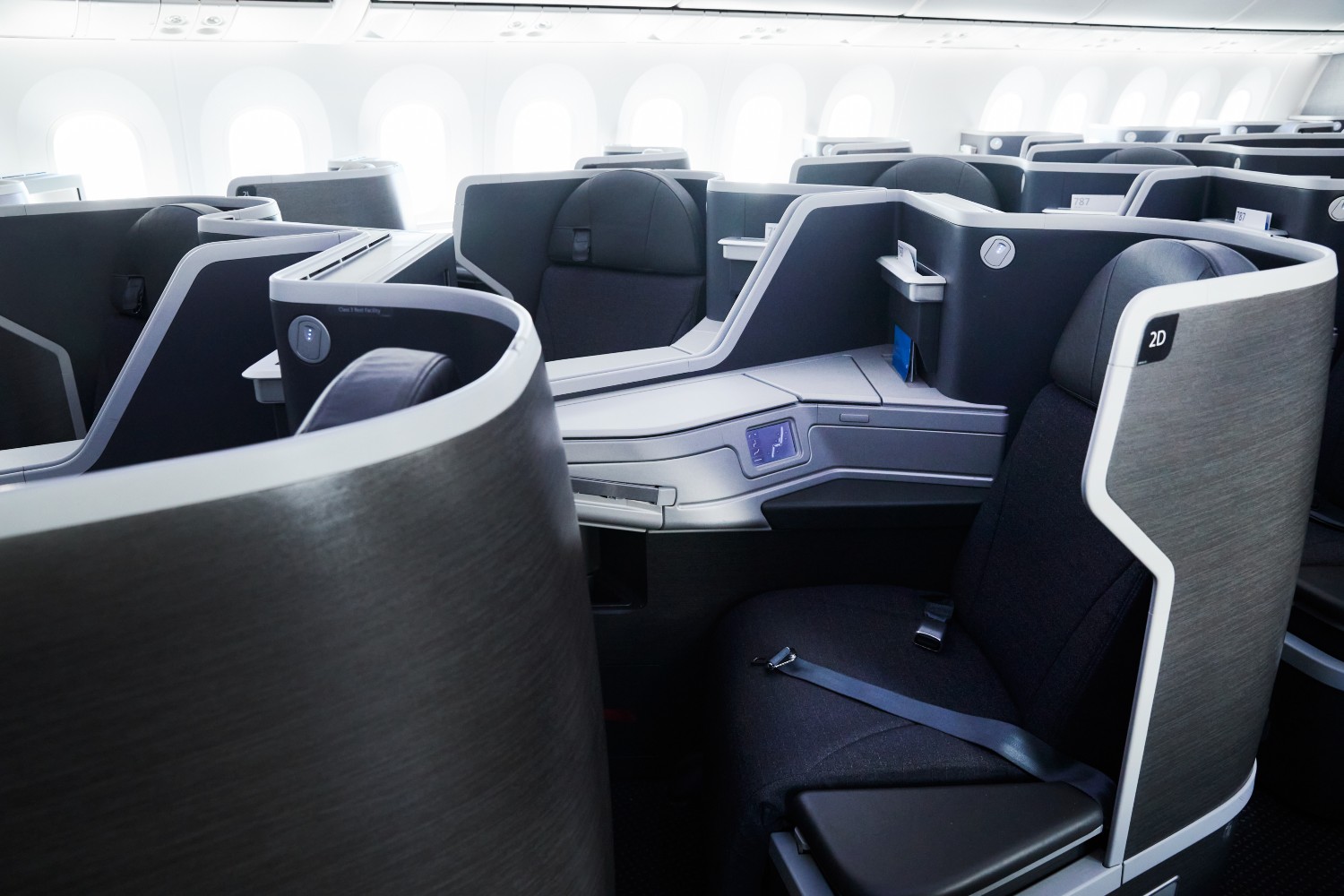 American Airlines business class seats