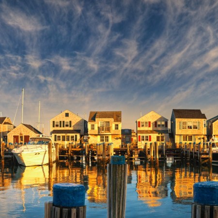Waterfront houses in Nantucket