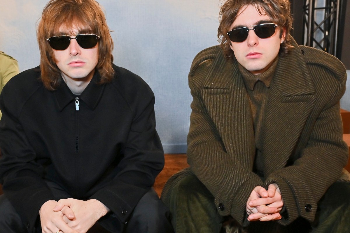 Burberry Spring/Summer 2026: Britpop Is Alive and Well - InsideHook