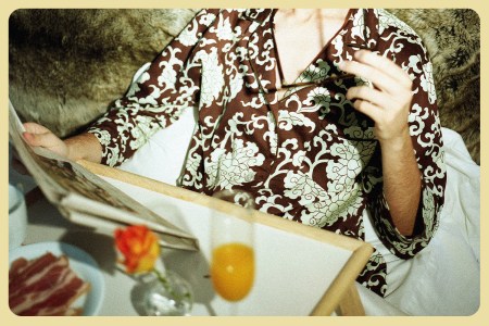 All glory to hotel-bed breakfast