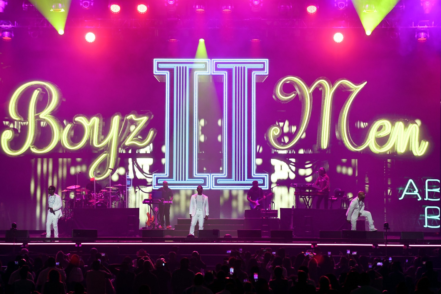 Boyz II Men in concert