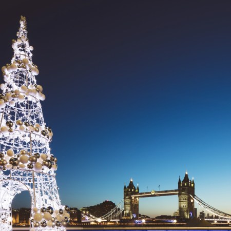 London decorated for the holidays