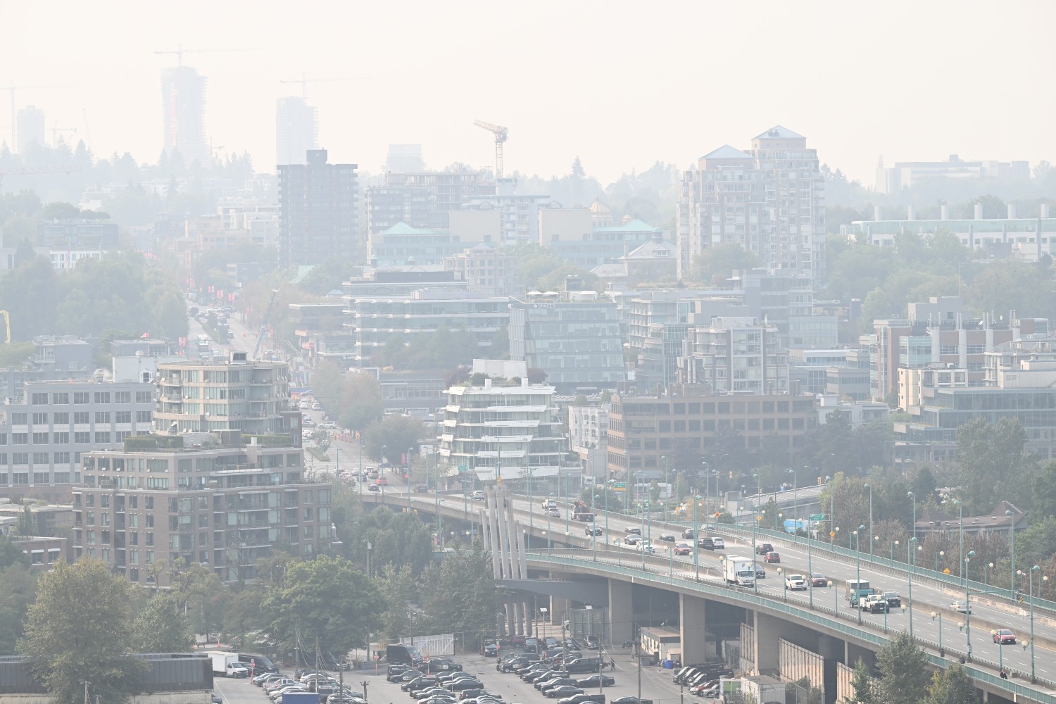 Wildfire smoke over Vancouver
